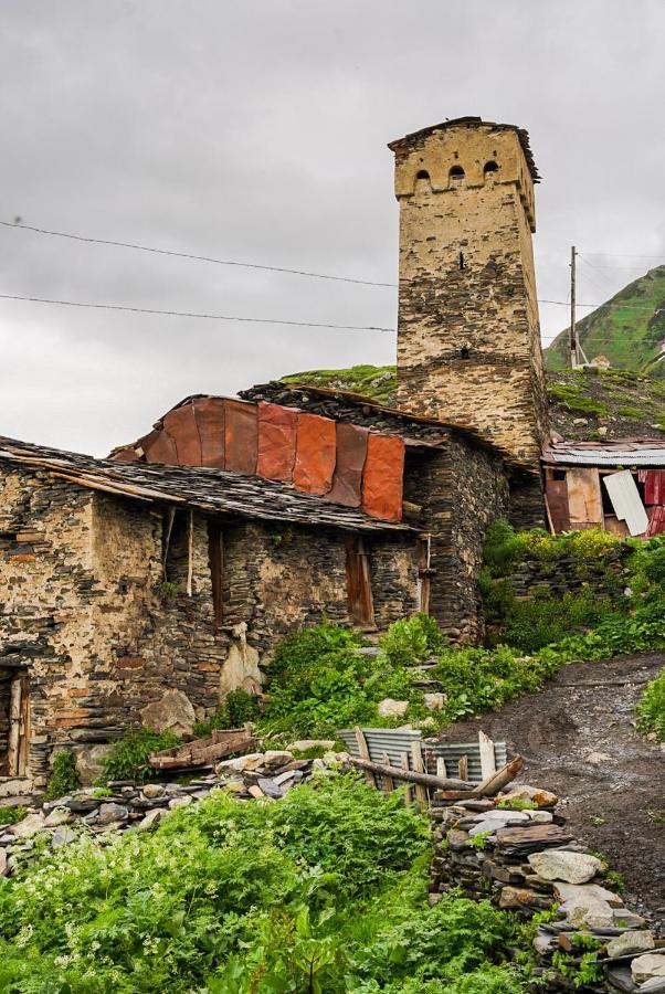Bori'S Guesthouse Ushguli Zewnętrze zdjęcie